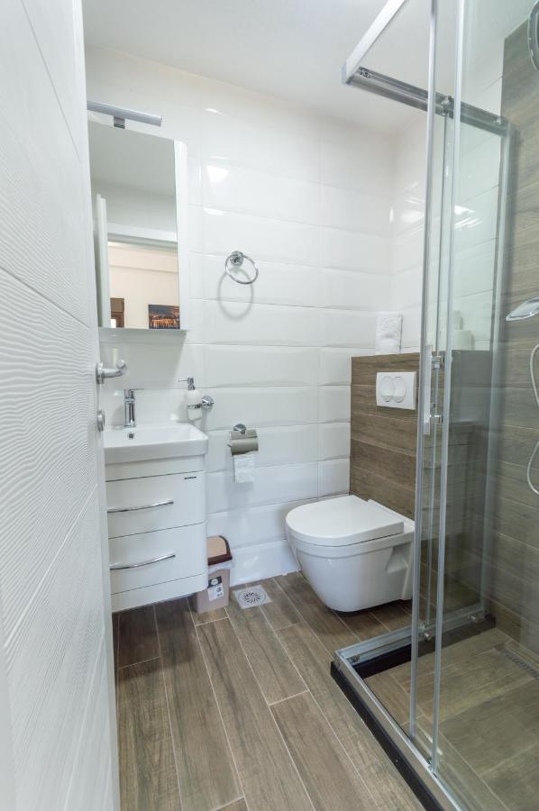 Montekarlo Na Drini Bed & Breakfast Mali Zvornik Dış mekan fotoğraf